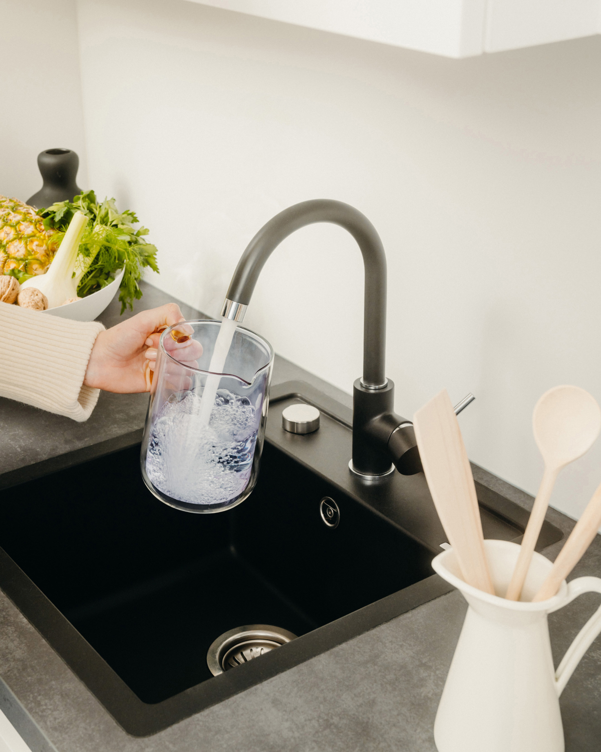 Double-Walled Glass Carafe